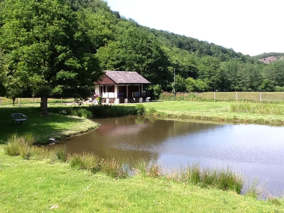 Chalet De Luve Vireux-Wallerand Exterior photo
